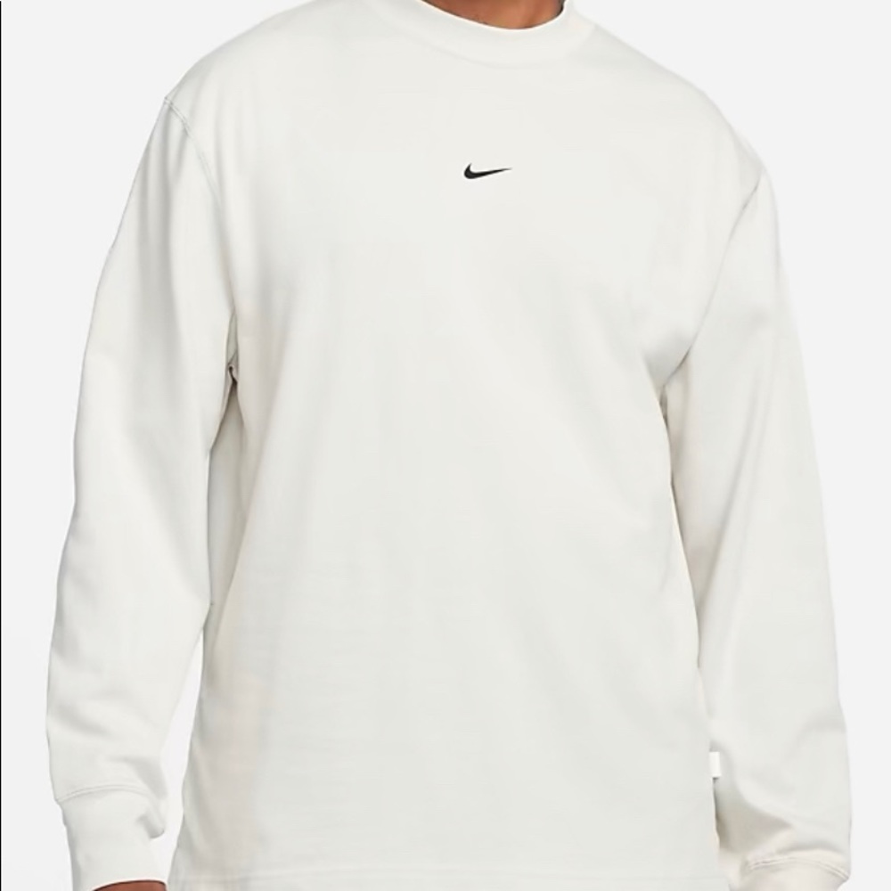 (FLASH SALE!!!!!)NWT NIKE ESSENTIAL COLOR LIGHT BONE LONG SLEEVE MOCK NECK TOP